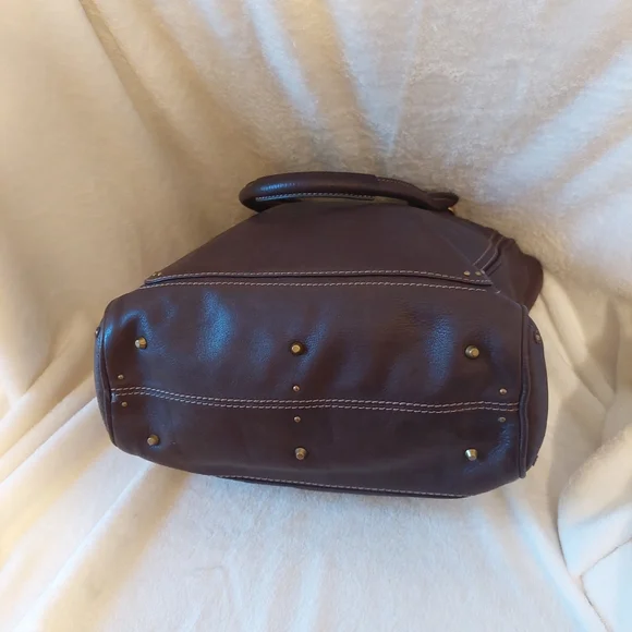 Chloe Handbag - Picture 4 of 16